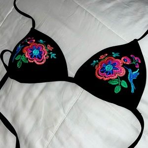 Push Up- Black Bikini with Flower & Hummingbird Embroidery